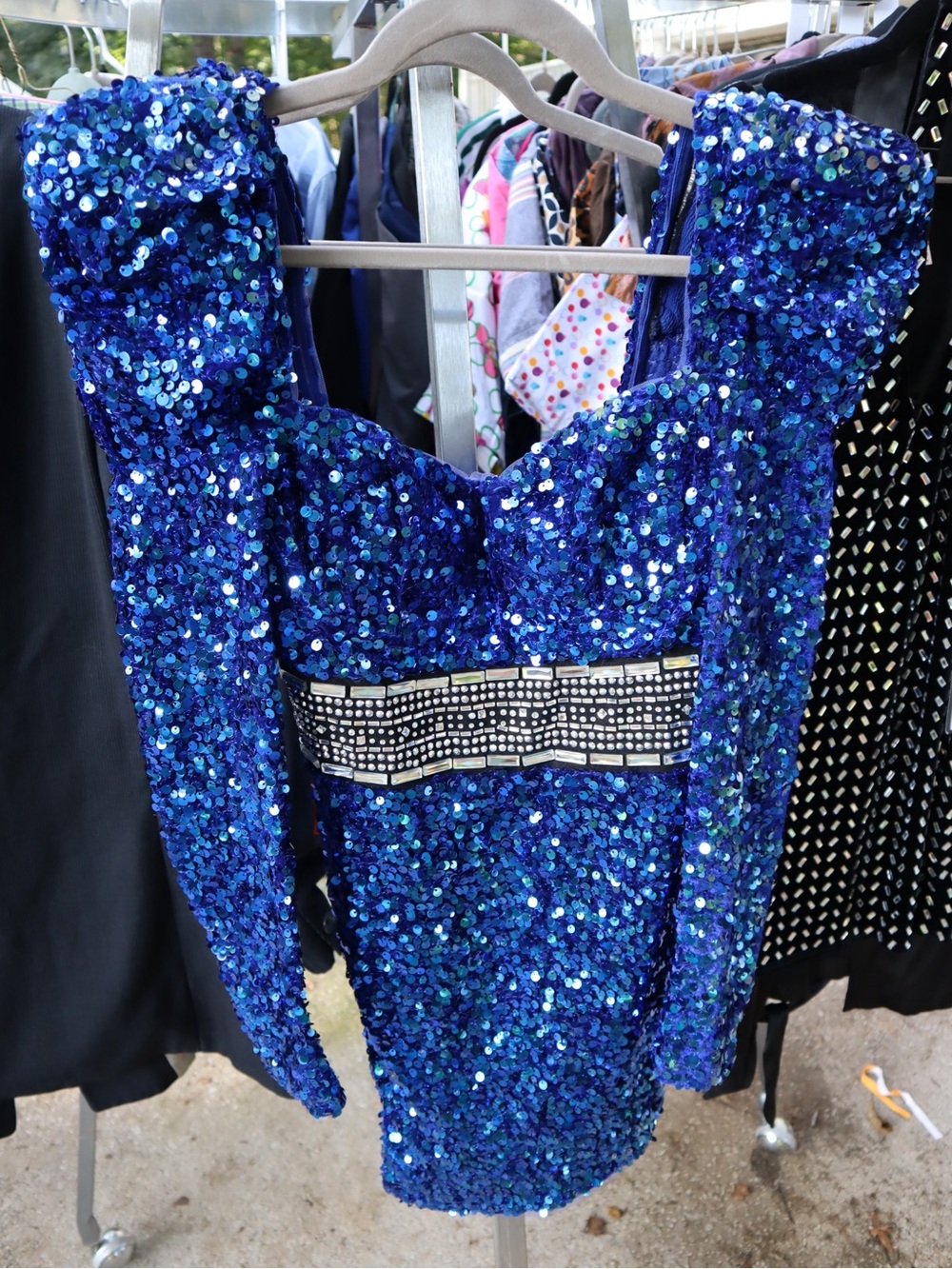 Women’s Sequined Blue Party Dress with Embellished Waist